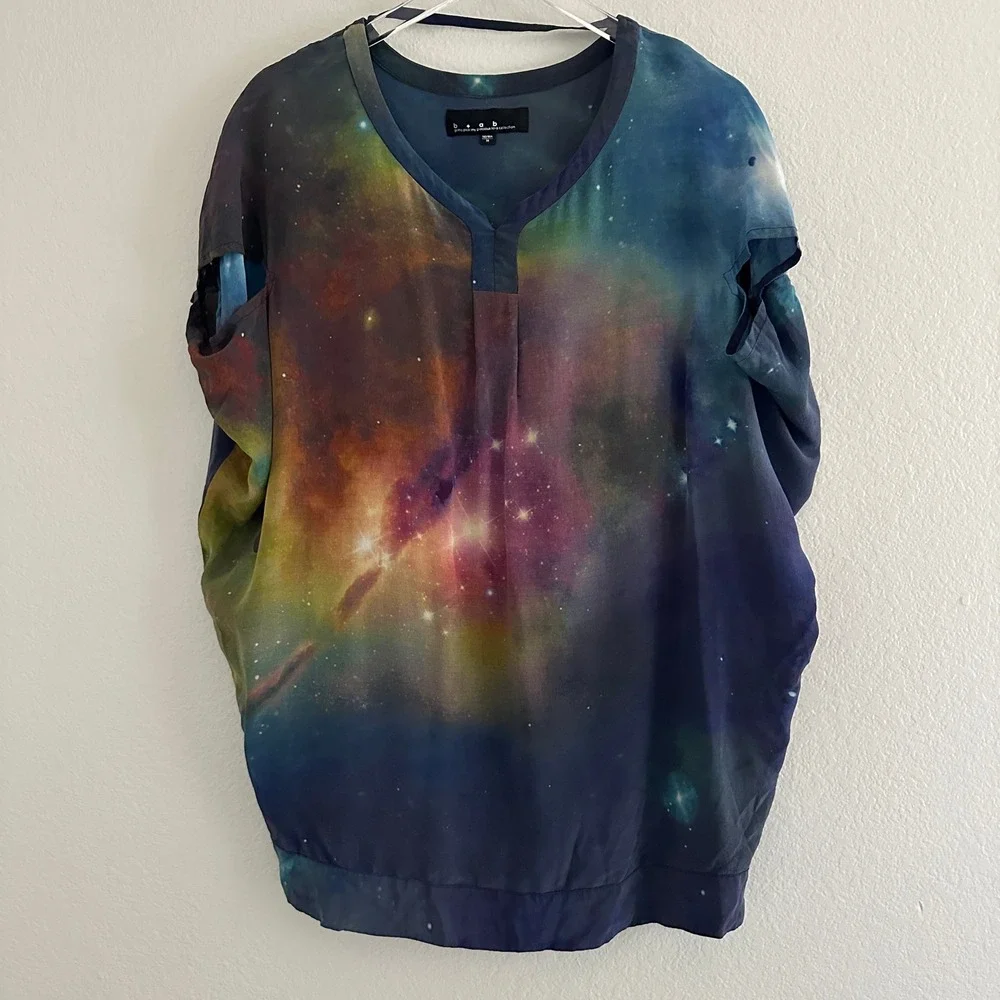 b + a b Silk Galaxy Blouse Womens M Multicolor Space Nebula Short Sleeve Tunic